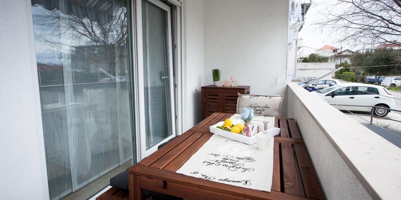 Appartement Abbadessa à Kaštela Extérieur photo